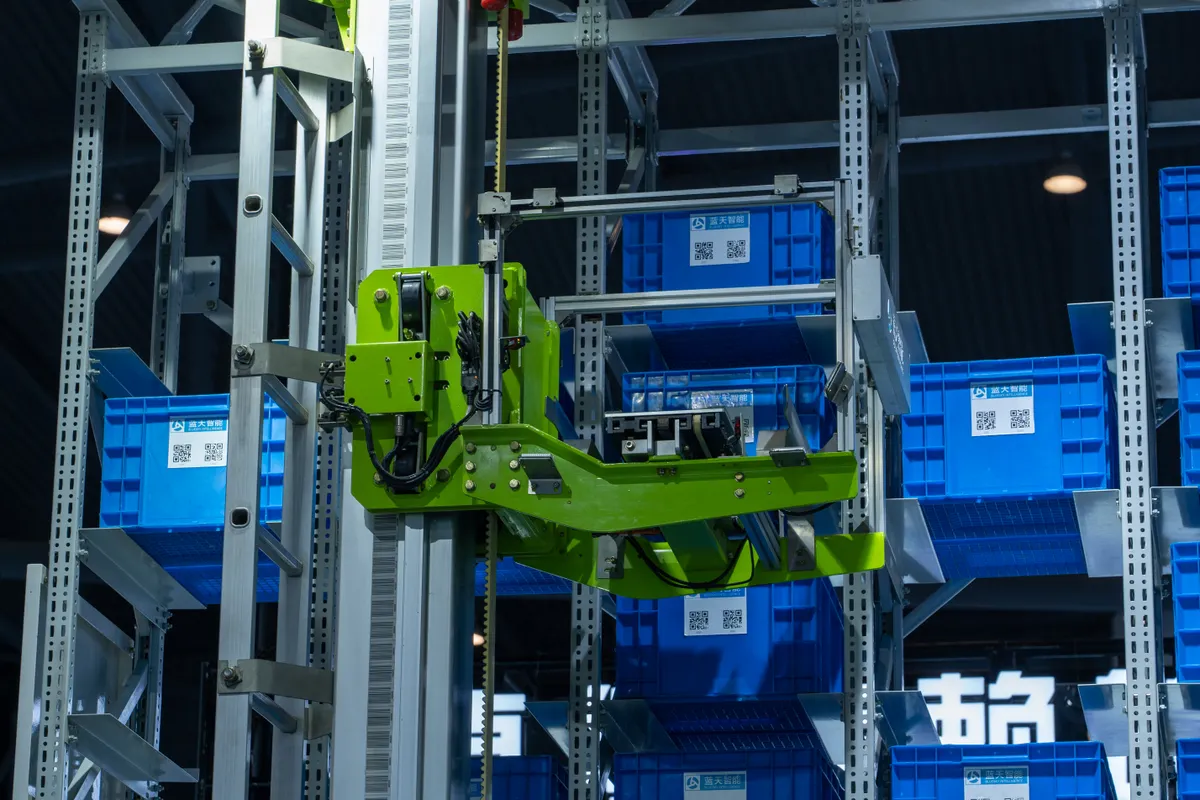 Inteligência artificial na logística: processos para automatizar com IA