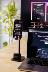 Template: o que é, tipos e como usar em design e sites - Studio Artemis